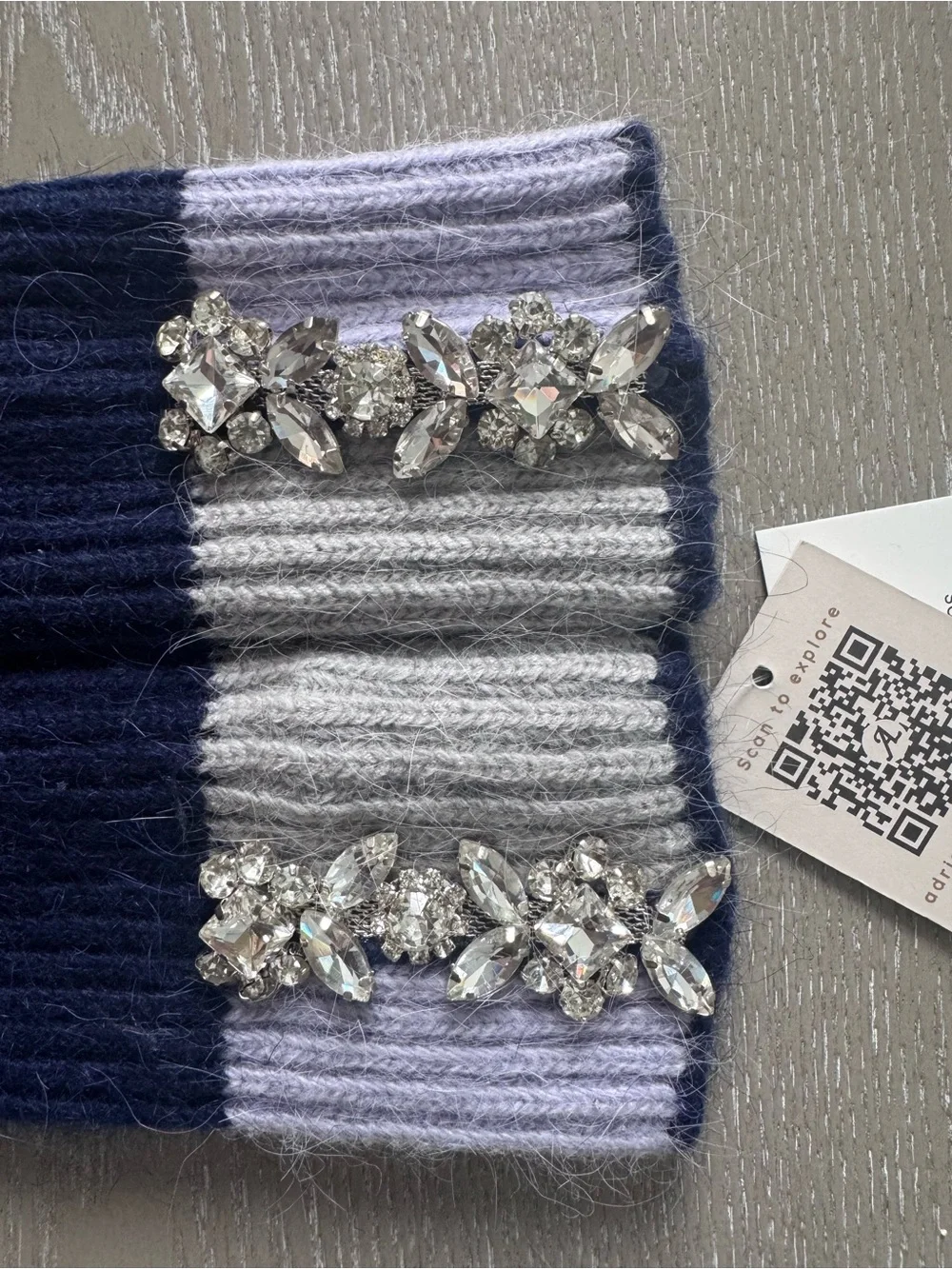 Adrienne Landau Navy and Light purple Crystal-Embellished Knit Fingerless Gloves